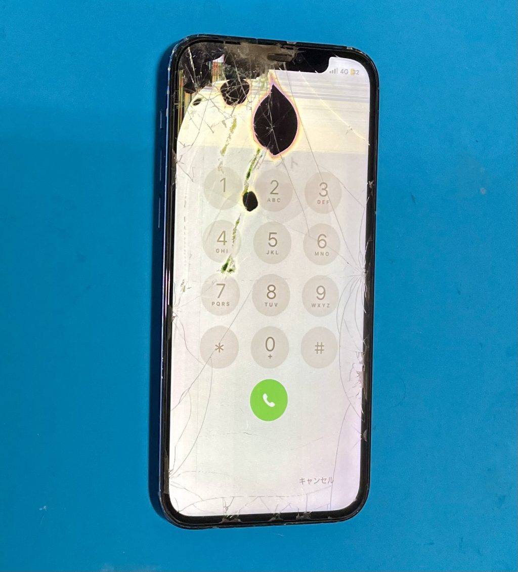 iPhone 12 画面交換修理