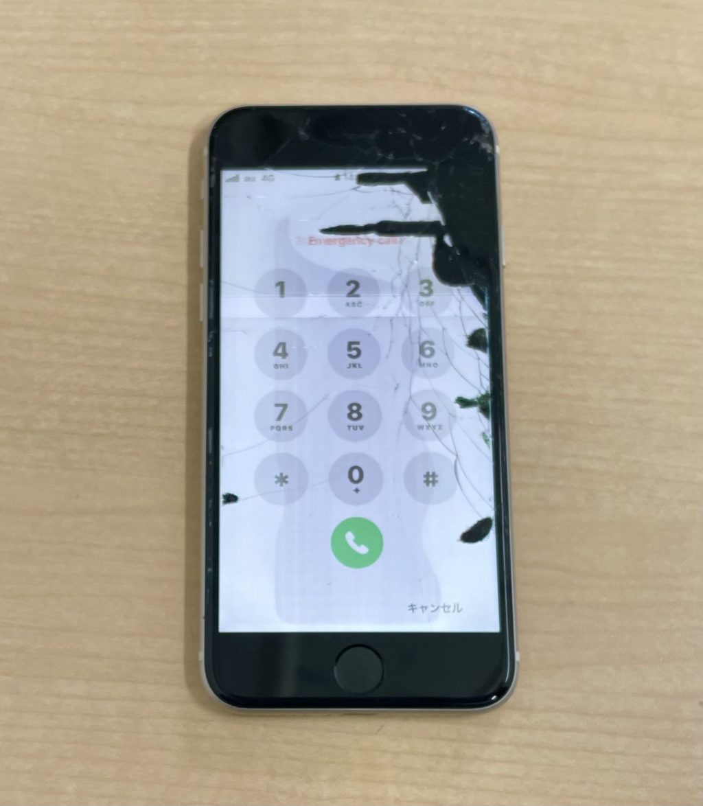 iPhone SE (第3世代) 画面交換修理