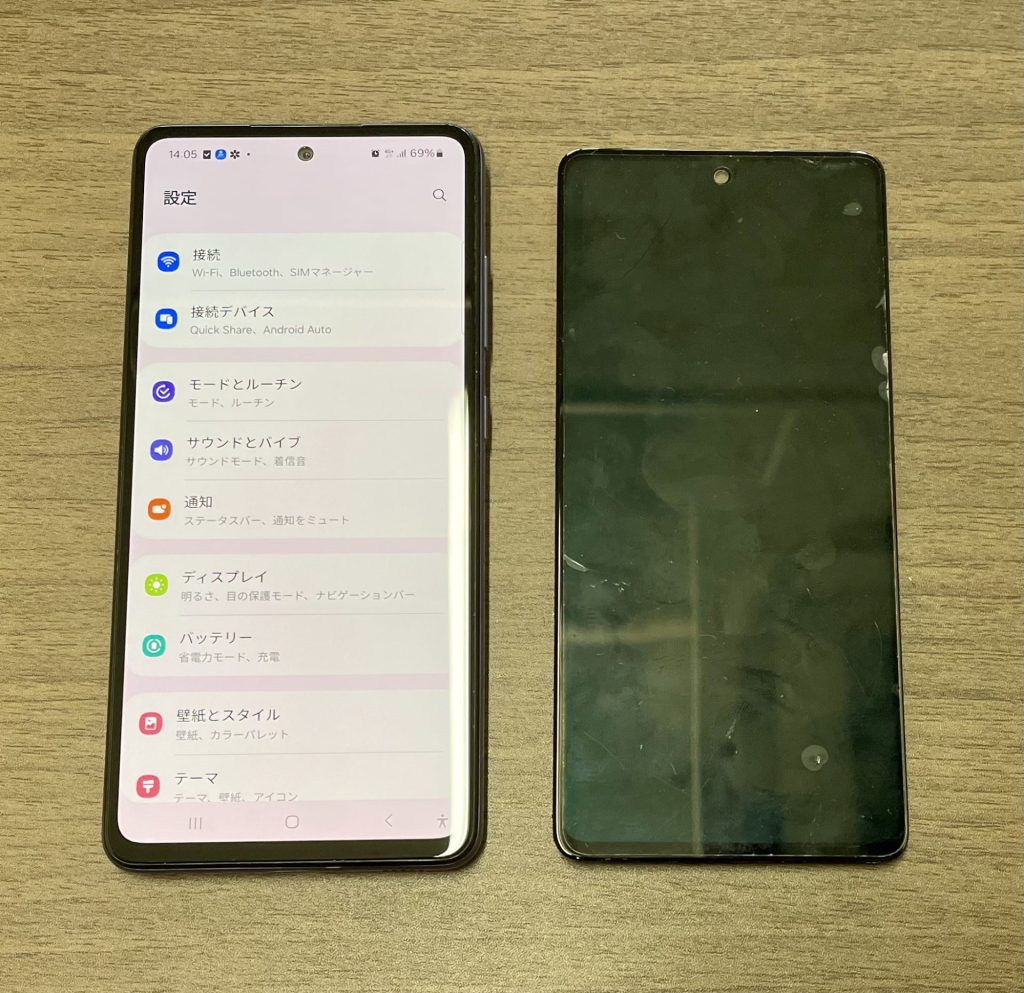 Galaxy A52 5G (SC-53B) 画面交換修理