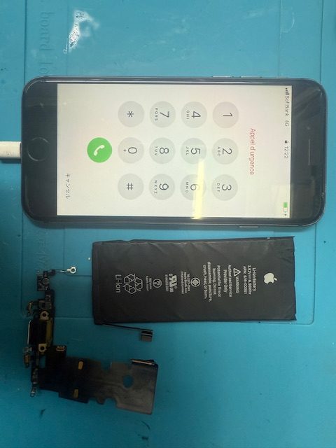 iPhone8充電口・バッテリー交換修理