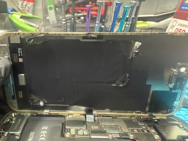 iPhone 15Proバッテリー交換修理