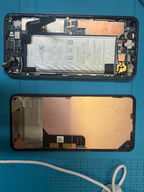 GooglePixel5a水没・液晶パネル交換修理