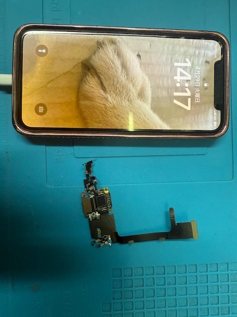iPhone11Pro充電コネクタ交換修理
