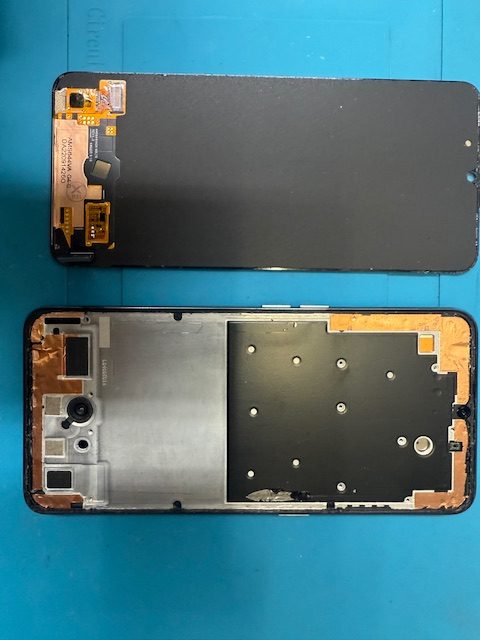 OPPO Reno3A液晶破損修理