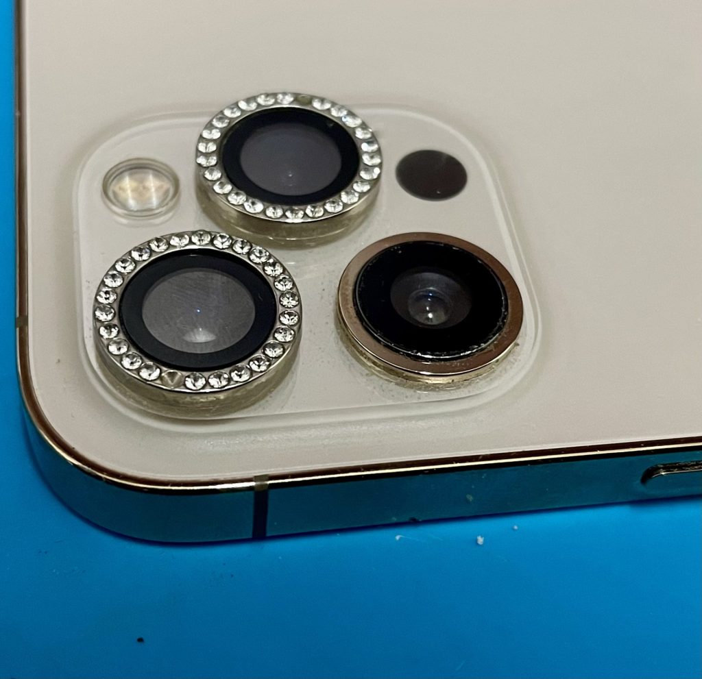 iPhone 12 Pro Max カメラレンズ修理