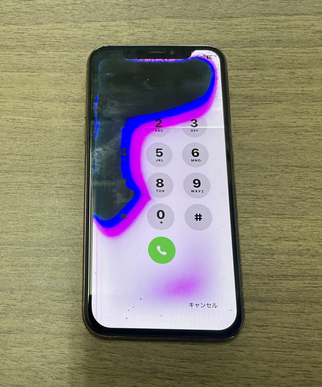 iPhone X 画面交換修理