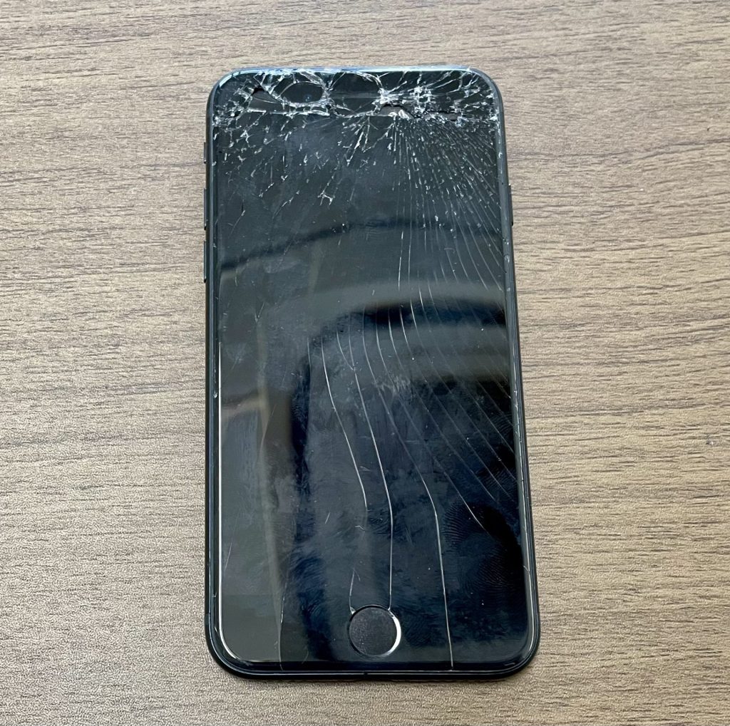 iPhone SE (第3世代) 画面交換修理