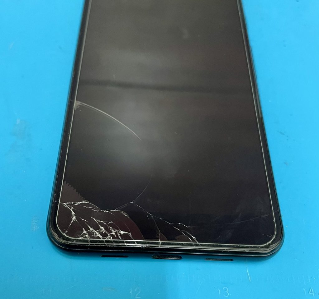 Google Pixel 3a 画面交換修理