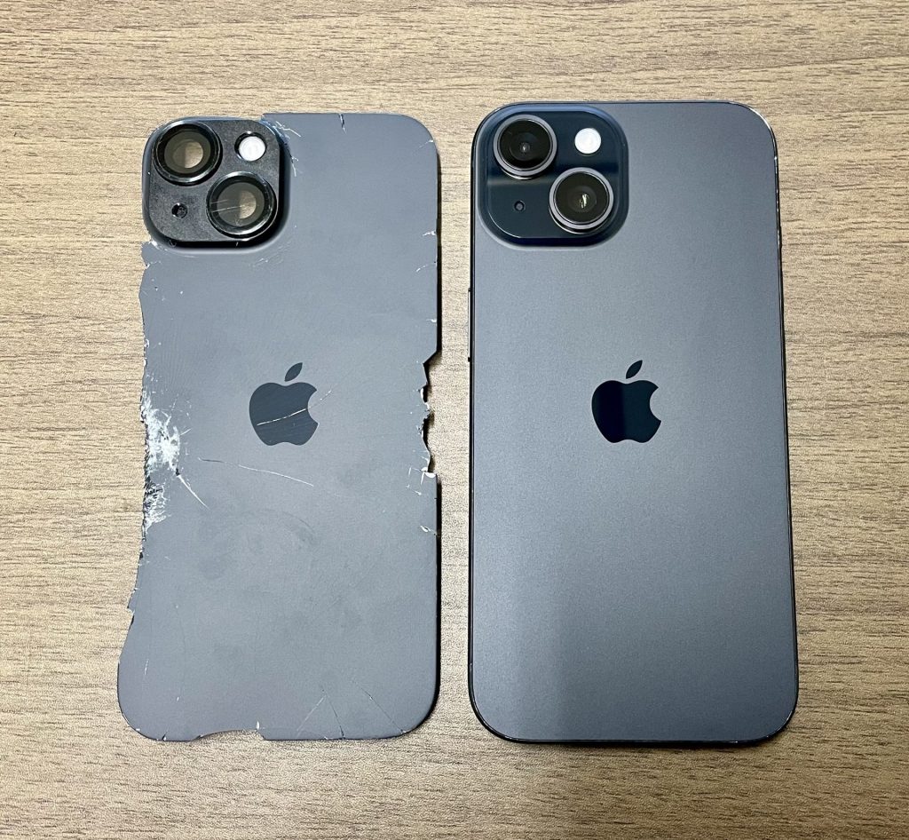 iPhone 15 バックパネル交換修理