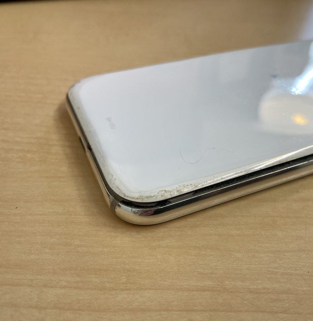 AQUOS R バッテリー膨張修理