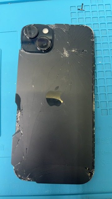 iPhone15Plus水没洗浄修理