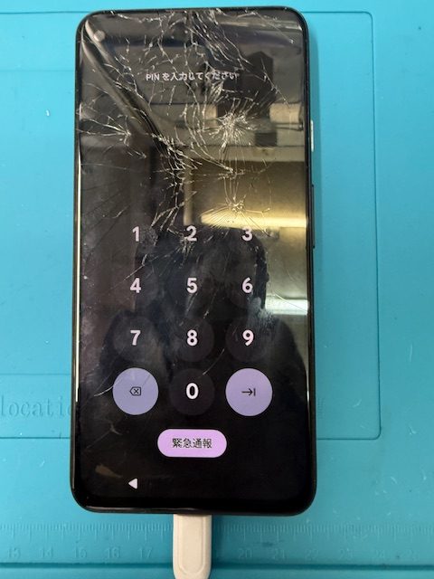 Google Pixel 4a (5G) ガラス割れ修理のご依頼