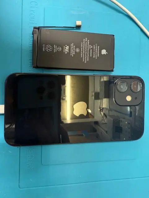 iPhone 12 mini 充電口交換修理｜iPhone修理スマホ修理堂