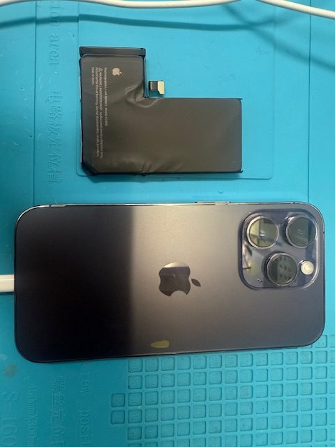 iPhone 14 Proバッテリー交換修理のご依頼