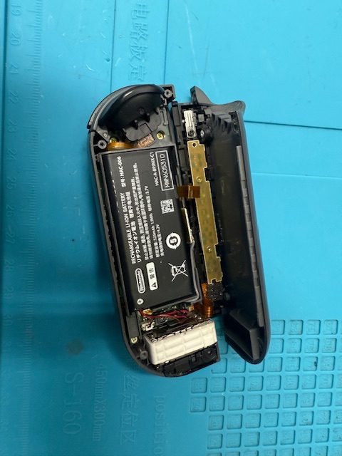 Nintendo Switch Joy-Conスティック交換修理のご依頼