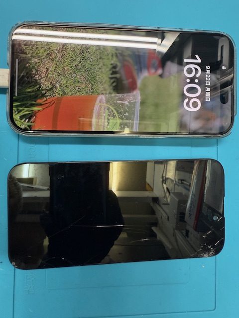iPhone15 Proフロントパネル(重度)修理のご依頼！
