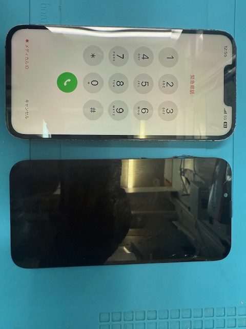 iPhone 13フロントパネル(重度)修理のご依頼
