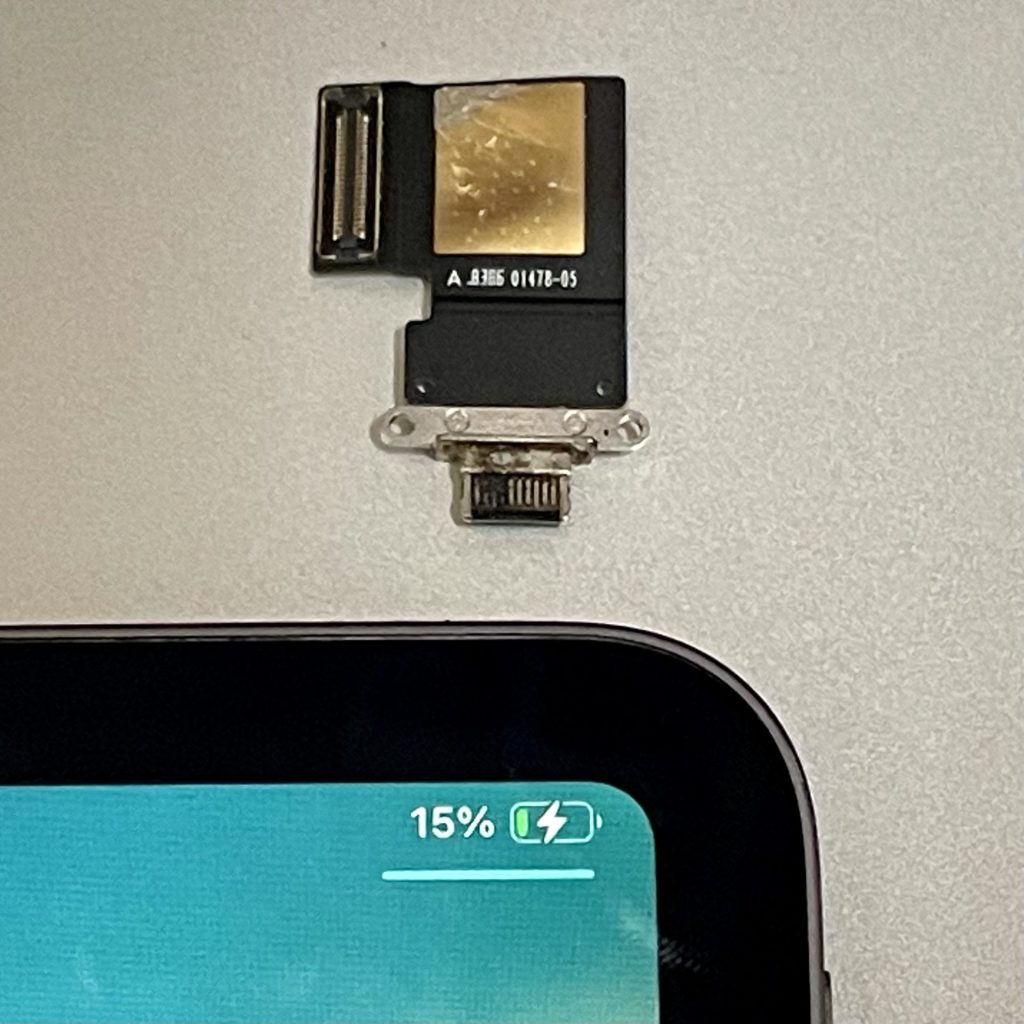 iPad Pro 11-inch (第1世代) 水没充電不良修理