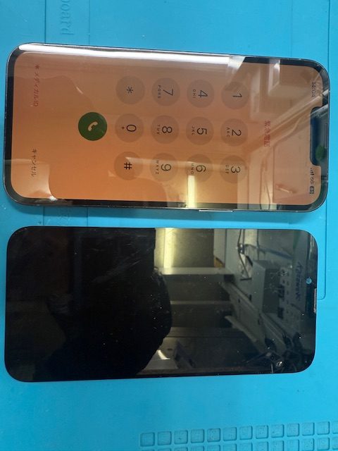 iPhone 13 Proフロントパネル（重度）修理のご依頼！