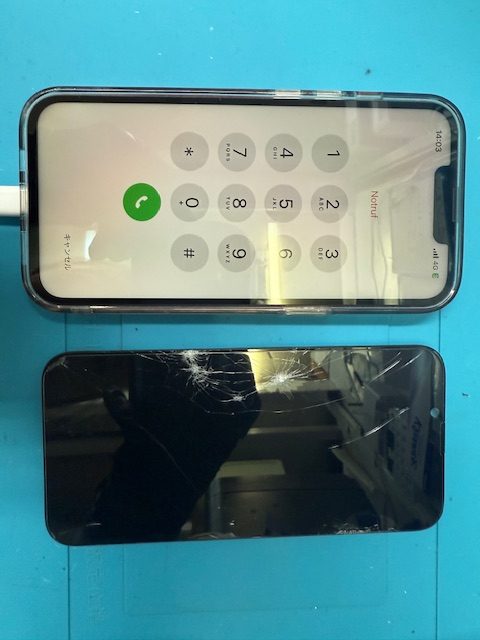 iPhone14フロントパネル(重度)修理のご依頼！