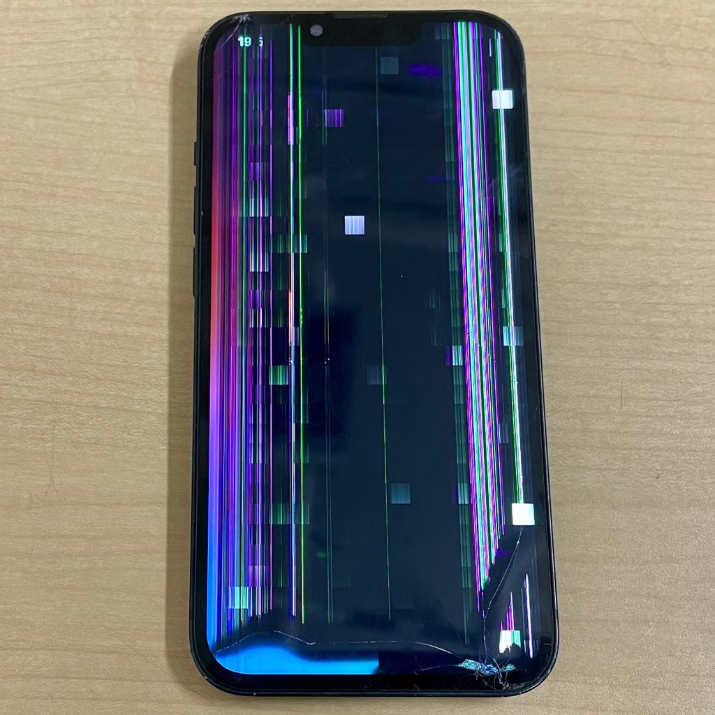 iPhone 12 Pro 画面交換修理