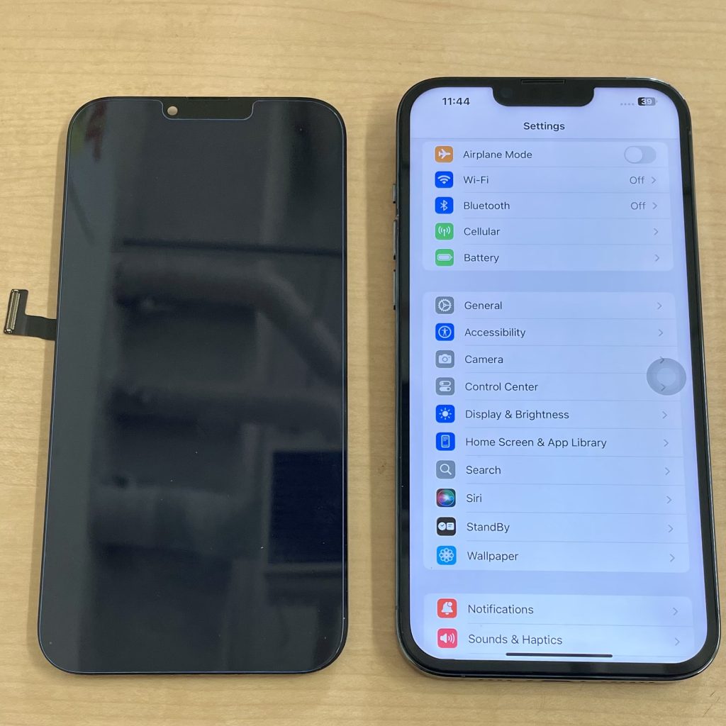 iPhone 13 Pro Max 画面交換修理