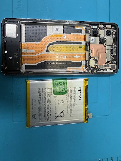 OPPO Reno 9Aバッテリー交換修理のご依頼！