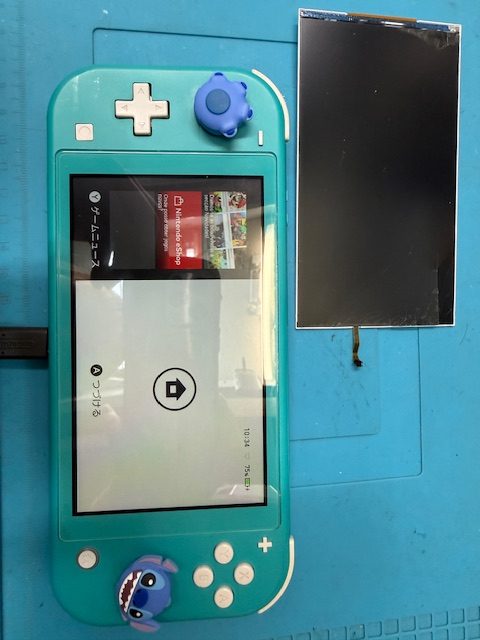 Nintendo Switch Lite液晶交換のご依頼!
