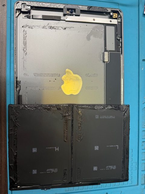 ipad9 バッテリー交換修理のご依頼!