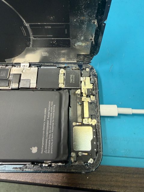 iPhone 14水没洗浄修理のご依頼!