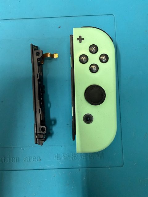 Switch Joy-Conレール修理のご依頼!