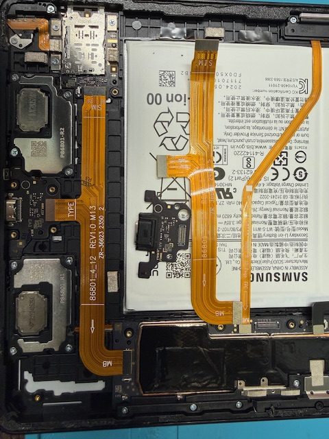 Galaxy Tab A9+充電口・接続ケーブル交換のご依頼!