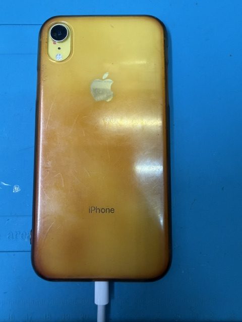 iPhoneXR充電口修理のご依頼!