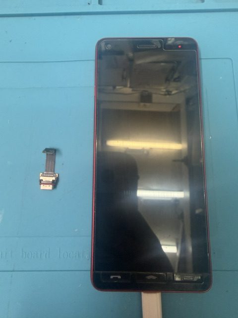 らくらくスマートフォン2(A001KC)充電口修理のご依頼!
