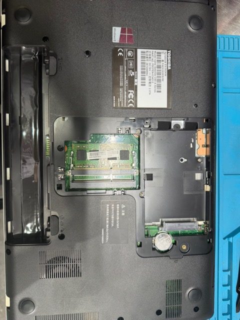 王子駅からDynabook(PAEX353KSVW)のデータ取り出しでご来店いただきました!
