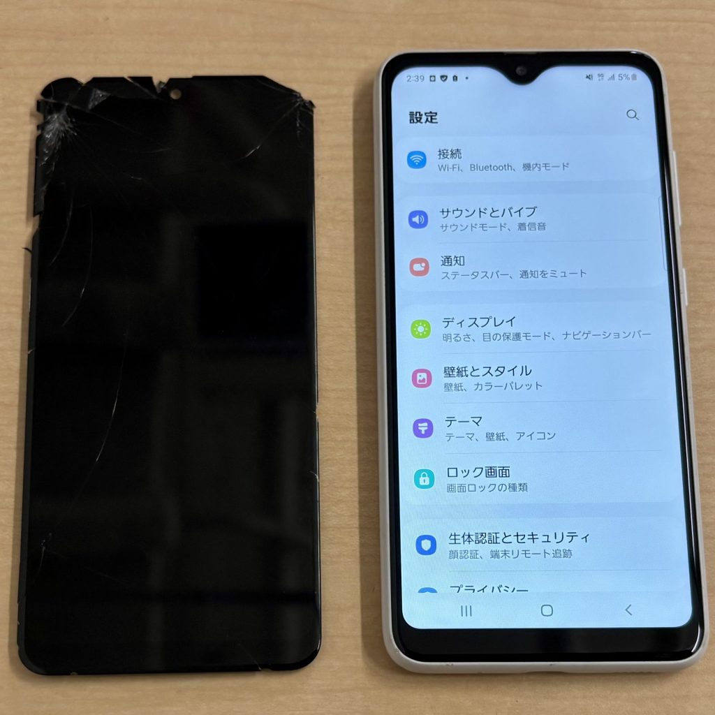 Galaxy A22 画面交換修理
