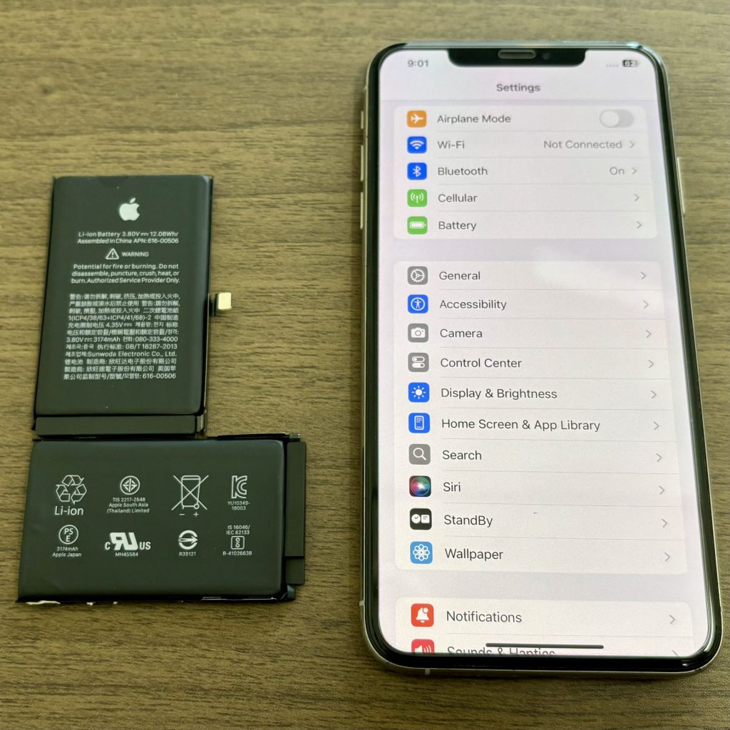 iPhone XS Max バッテリー交換修理