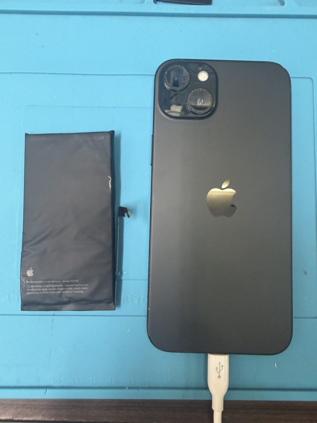 王子駅からiPhone 15のバッテリー交換修理でご来店いただきました!