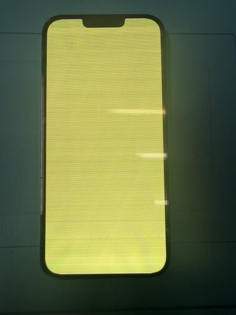 iPhone13ProMaxフロントパネル(重度)修理のご依頼!